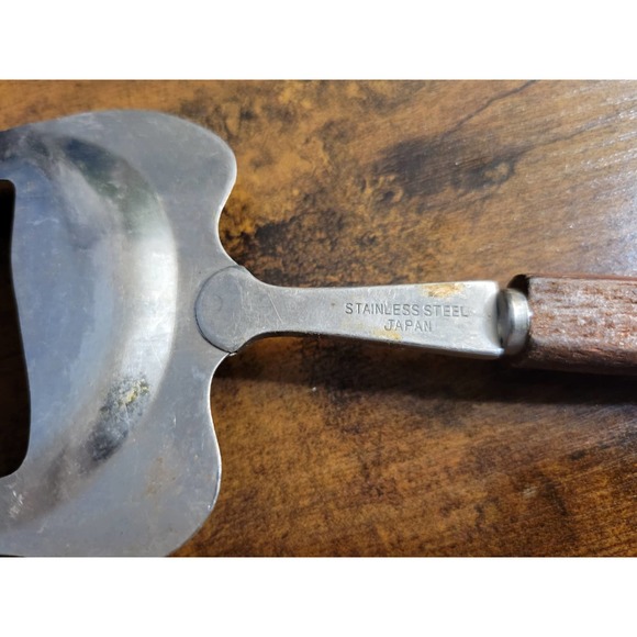 Vintage Stainless Steel Cheese Slicer/Server - Wood Handle -Made in Japan - Picture 6 of 7